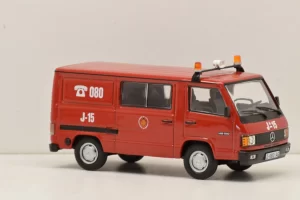 Mercedes-Benz MB180